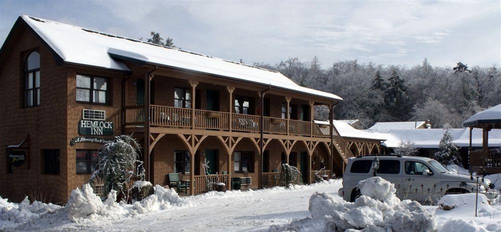 Hemlock Inn Блоуинг Рок Екстериор снимка