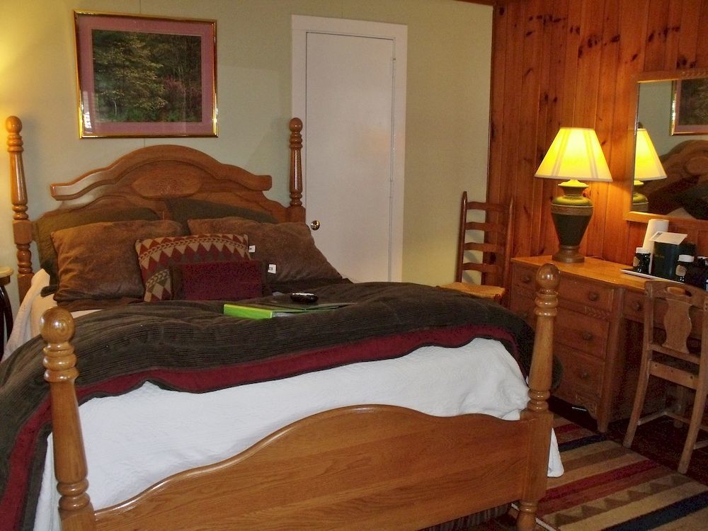 Hemlock Inn Блоуинг Рок Екстериор снимка